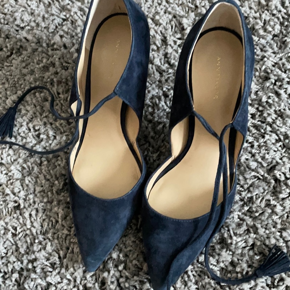 Navy blue Ann Ann Taylor Heels